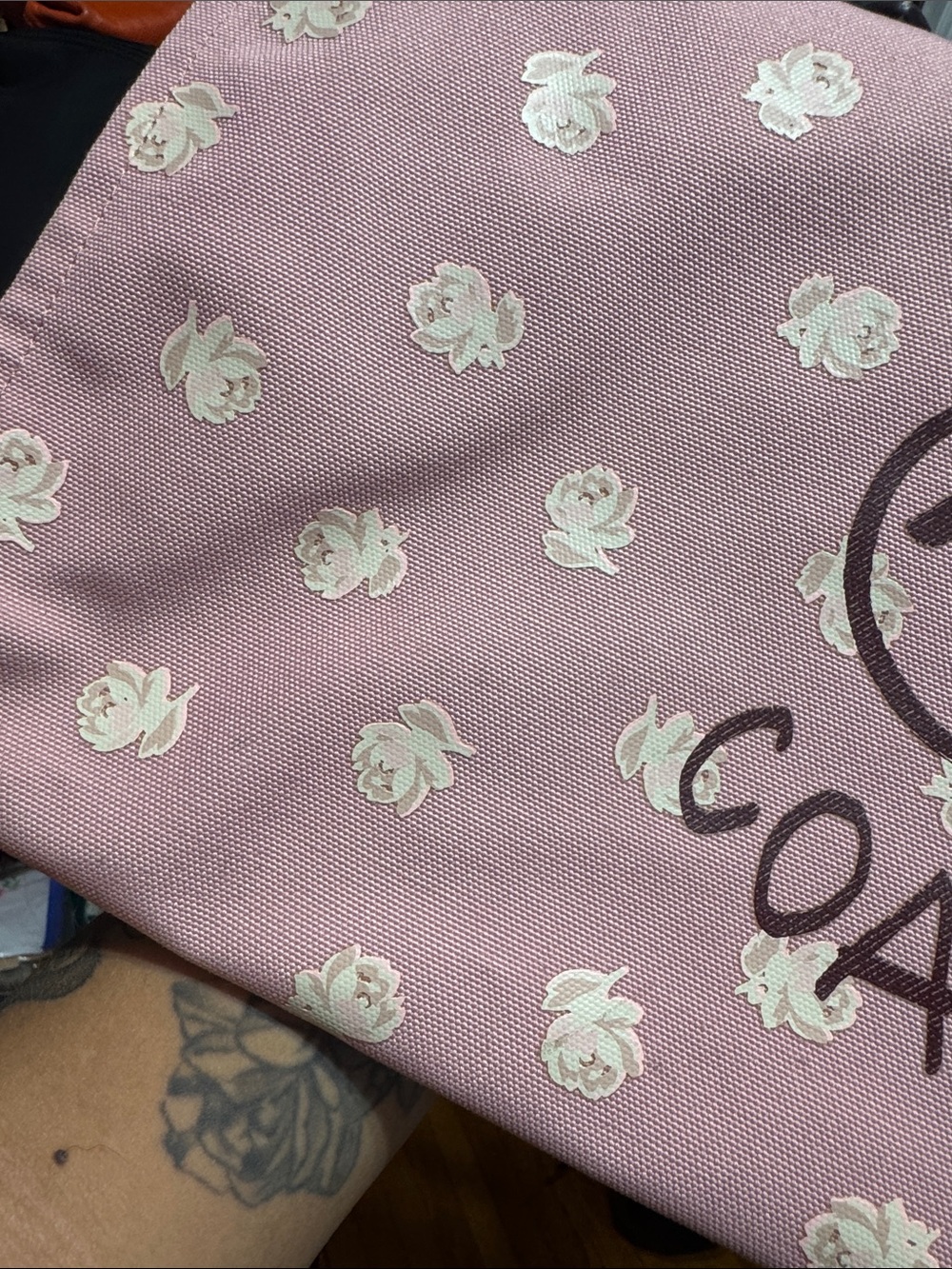 Coach Lunar Year tote 42 - Picture 11 of 13